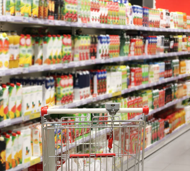 istock empty grocery cart in an empty supermarket 1386725401