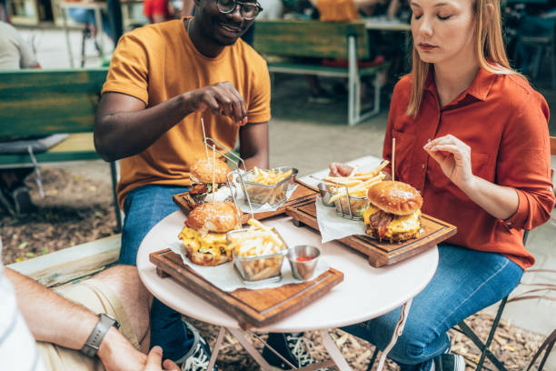 istock Friends and fast food 1386733495