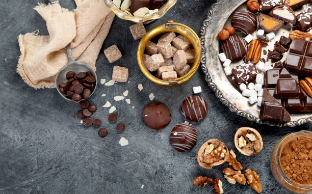istock Delicious chocolate bars and pieces. 1386807054