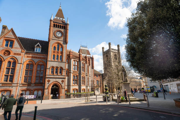 Reading Town Hall and Town Square Reading, Berkshire, United Kingdom - March 18 2022: Reading Town Hall and Town Square thames valley stock pictures, royalty-free photos & images