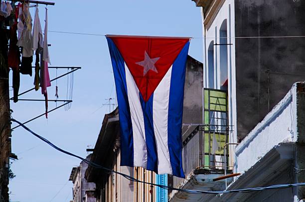 istock Cuban street life 1386927386
