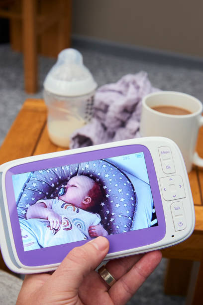 istock Checking baby monitor 1386955929