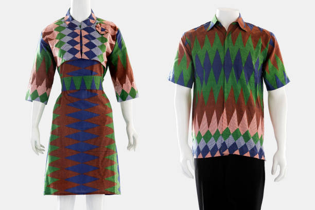 istock Couple's shirt with geometric repeating triangle motifs 1386960227