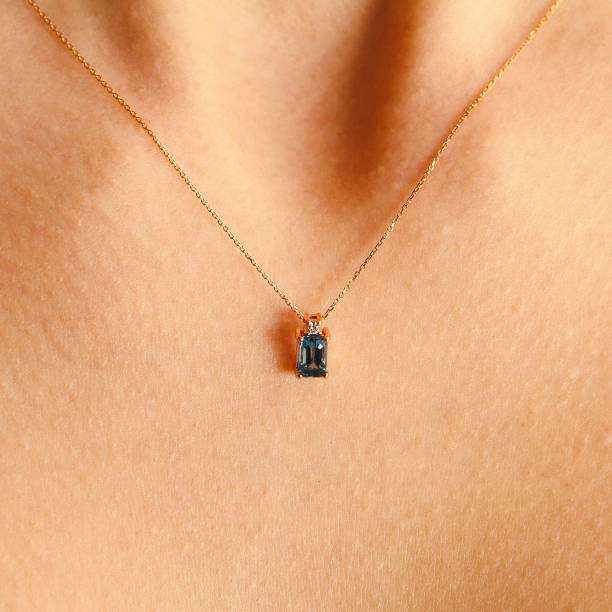 istock Gold and Diamond Jewelry 1386973912