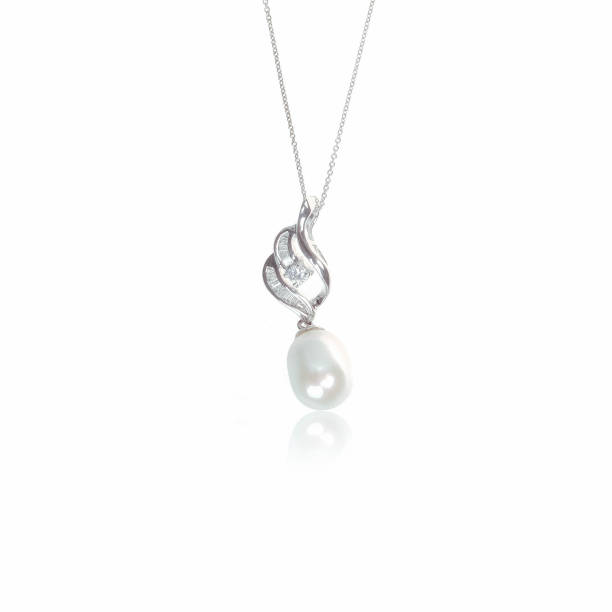istock Luxury Gold and Diamond Jewelry 1386976375