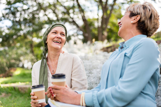 istock Friends, cancer patient 1387070809