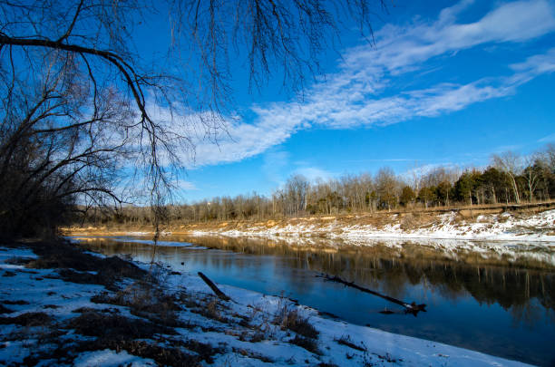 istock Castlewood State Park - Meramec River Seen From the Shadows 1387110539