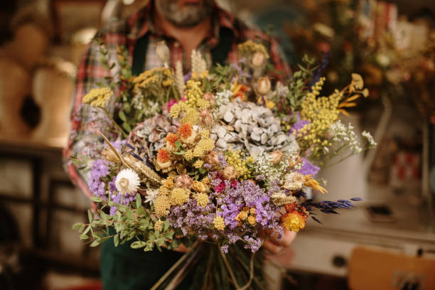 istock Dried flowers bouquet 1387123527