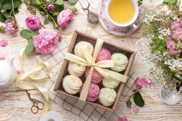 istock Box with marshmallow zephyr dessert 1387240605