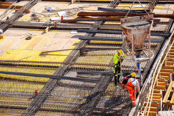 istock Concrete pouring bucket for crane 1387259500
