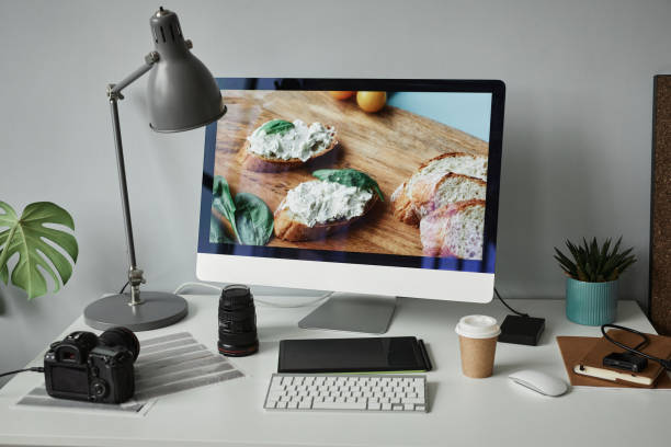 istock Food Photographers Desk 1387274478