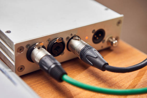 istock Audio equipment, speaker testing, sound quality, master tester evaluates the performance of the acoustic system 1387299898