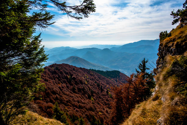 istock 2021 10 30 Pieve bel Vicino valleys and woods 5 1387352244