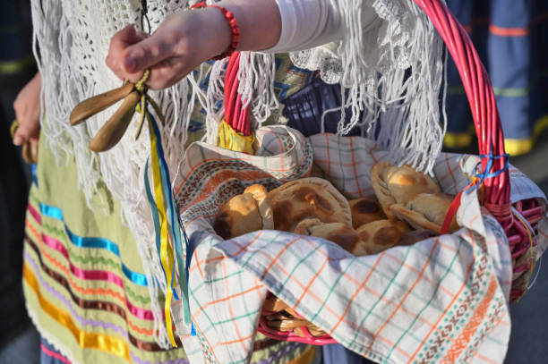 istock Folk woman with castanets 1387361802