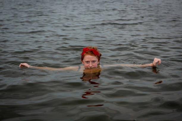 istock Woman treading water 1387382665