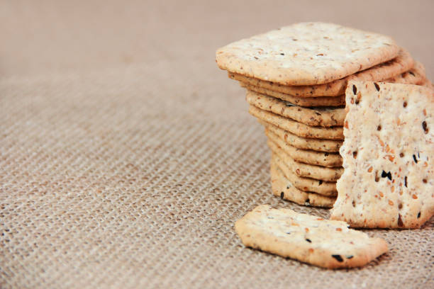 istock dietary dry crackers with cumin and quinoa seeds 1387471350