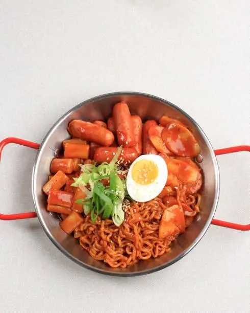 Rabokki, Ramen Korean Instant Noodle and Tteobokki a in Red Spicy Gochujang Korean Sauce, Korean Food Street Food Style