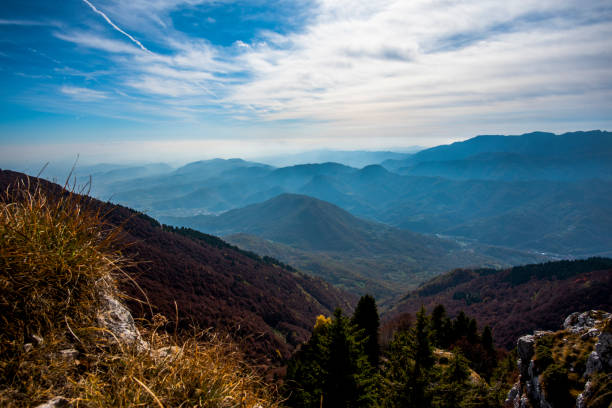 istock 2021 10 30 Pieve bel Vicino valleys and woods 10 1387542494
