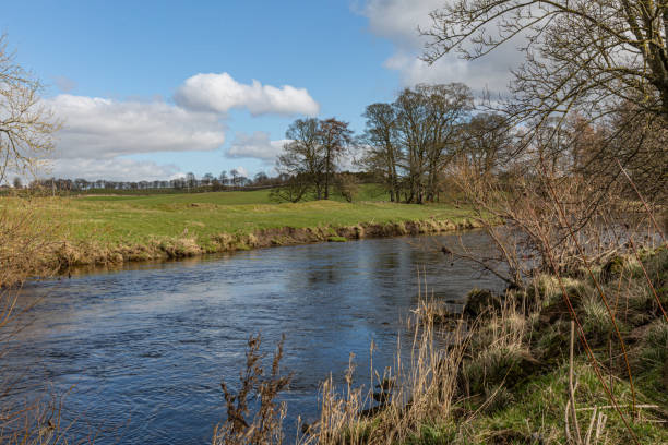 istock River in the Yorkshire Dales 1387551709