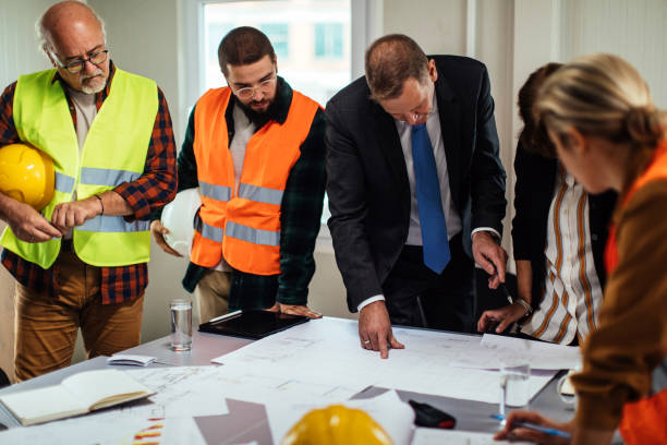 istock Meeting the investors 1387565634
