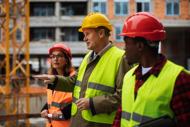istock They love being at the building site 1387565667