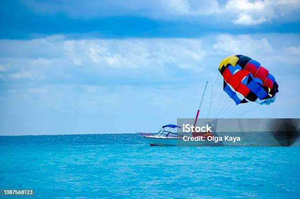 Summer Stock Photo - Download Image Now - Parasailing, Sea, Parachute