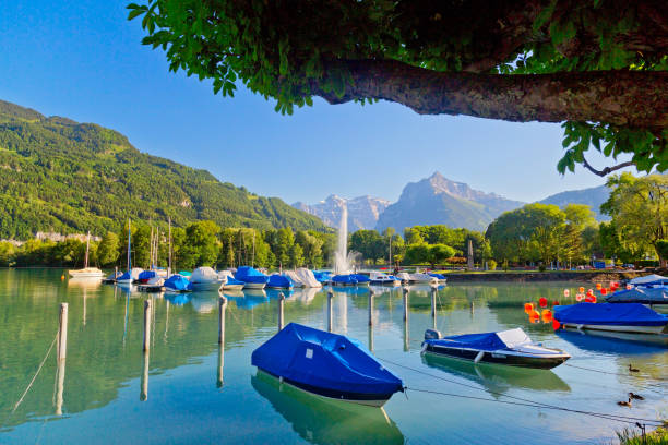 istock Weesen am Walensee, Glarner Alpen, Glarus, Schweiz 1387628922