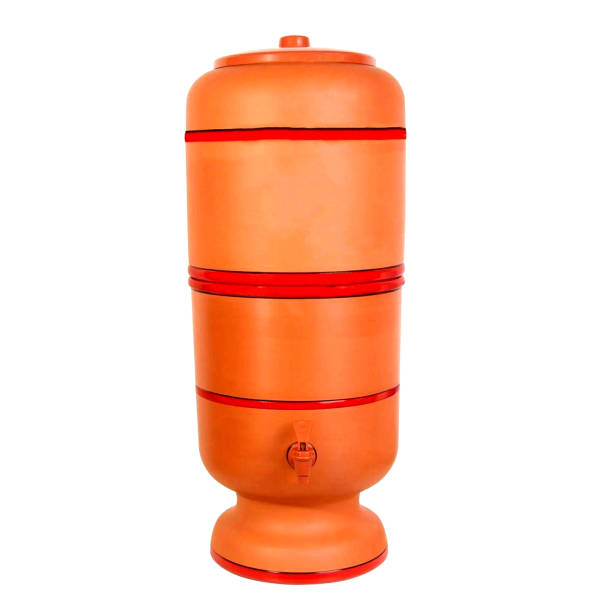 istock Brazilian clay filter, on a white background. 1387811093
