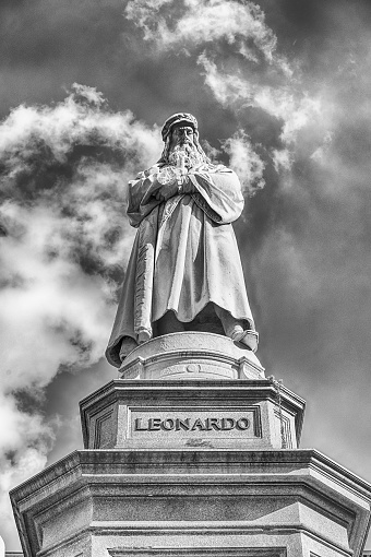 Statue of Leonardo da Vinci in Piazza della Scala, Milan, Italy