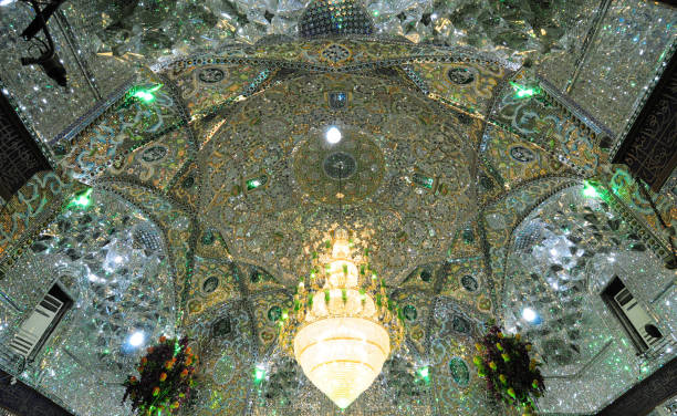 istock Shazde Hossein Tomb - Qazvin 1387818058