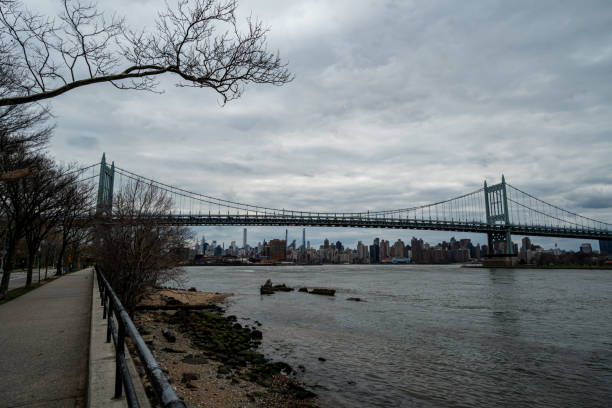 istock Robert F. Kennedy Bridge 1387840132