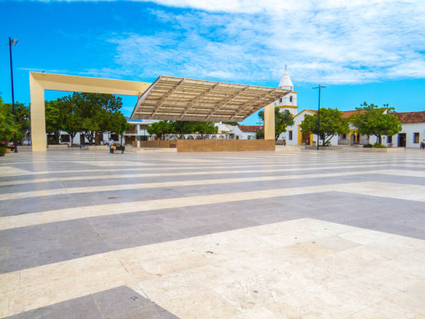 istock Alfonso Lopez Square - Valledupar Colombia 1387851365