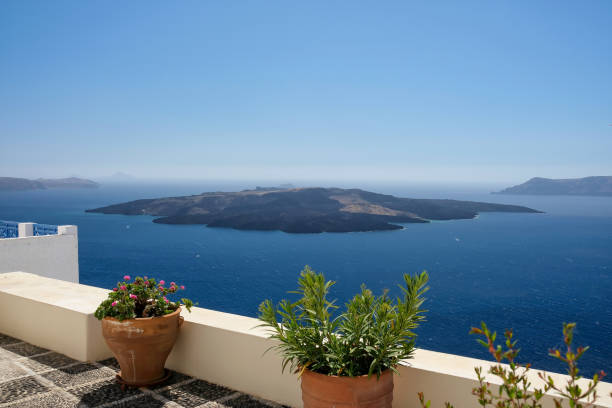 istock Stunning view of Santorini 1387885571