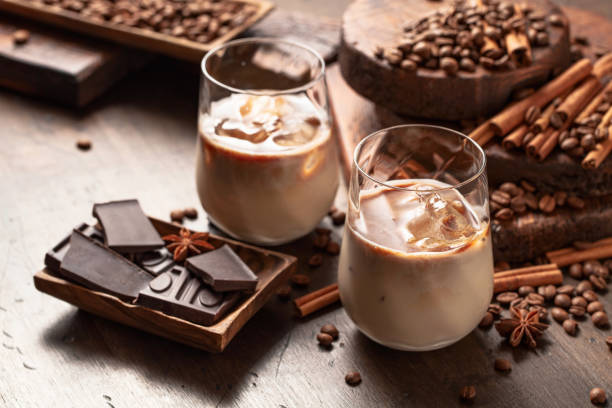 istock Cream and coffee cocktail in glasses with ice. 1387962486