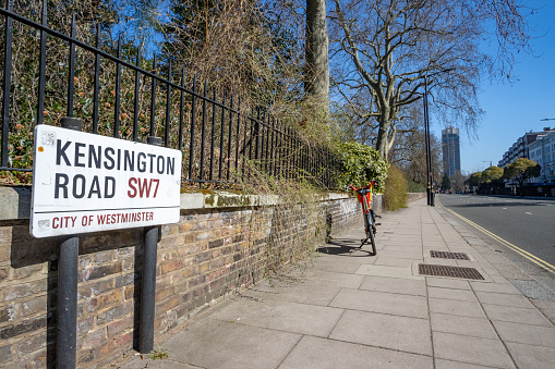 Kensinghton Road in Kensington and Chelsea, London, with an abandoned bicycle visible.