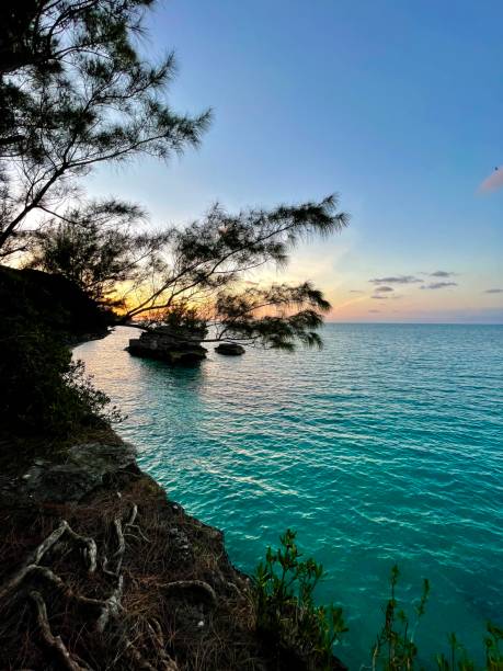 istock Sunrise over the ocean 1387974475