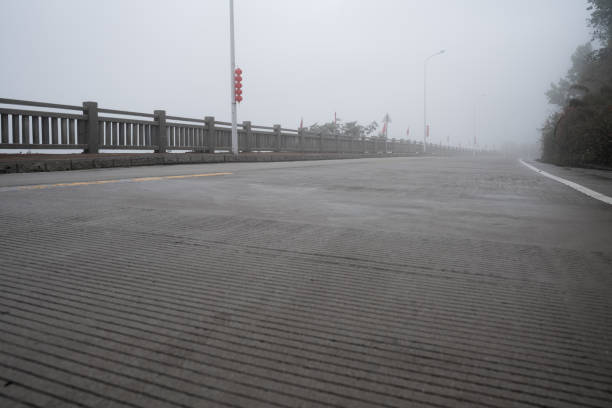 istock A road shrouded in fog 1387996094