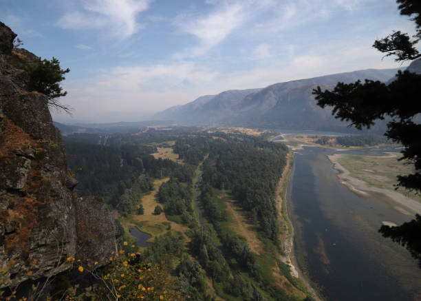 istock Columbia River Gorge from Beacon Rock, Washington 1388049846