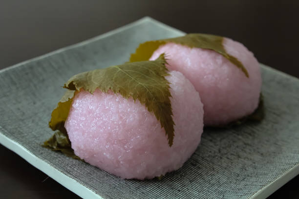 istock Japanese sweets Sakuramochi 1388113615