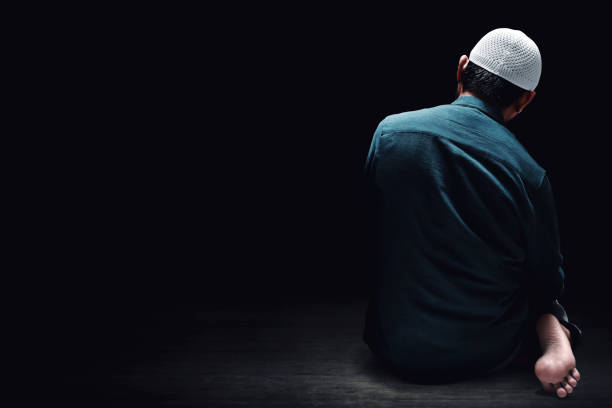 istock Muslim man praying in the mosque 1388151683