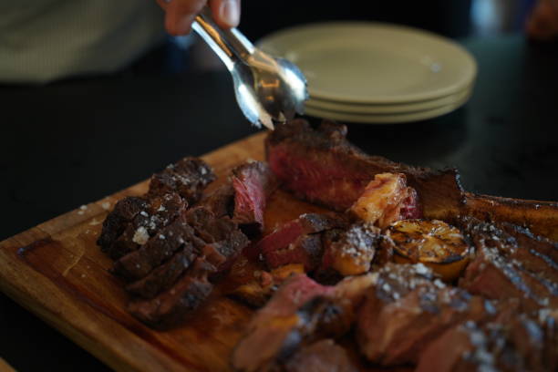 istock eat food restaurant meal 1388157358