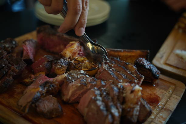 istock eat food restaurant meal 1388157362