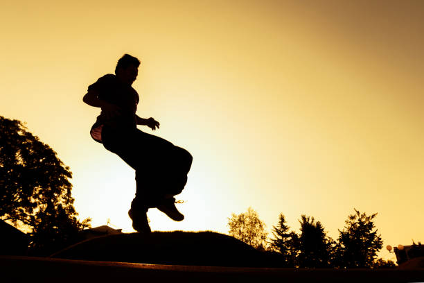 istock Awesome parkour tricks and moves 1388170045