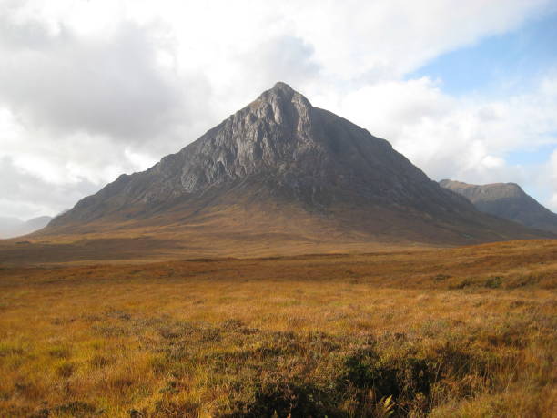 istock Mountain along West Highland Way 1388172908