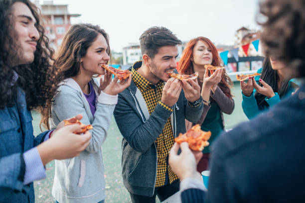 istock Pizza party on the roof 1388191770