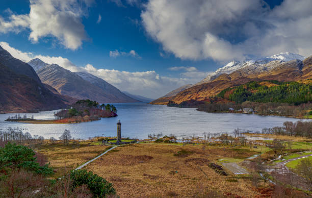 Glenfinnan Monument A winter shot of the Glenfinnan Monument and Loch Shiel in Scotland glenfinnan monument stock pictures, royalty-free photos & images