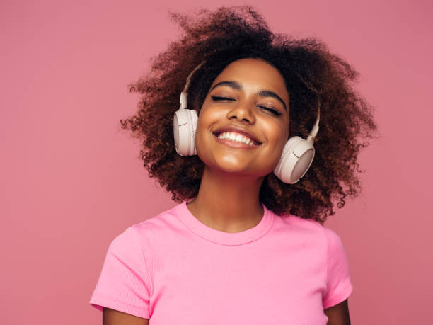 istock Beautiful afro woman 1388242818