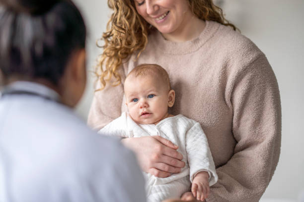 istock Mom and Baby at an Appointment 1388268565