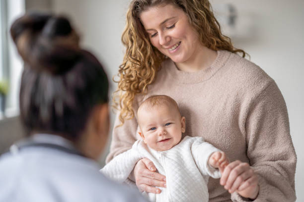 istock Mom and Baby at an Appointment 1388268566