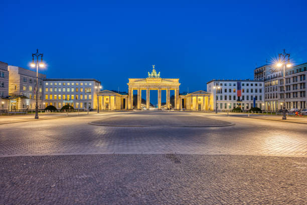 istock The Pariser Platz in Berlin at twilight 1388300108